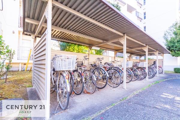 北柏ライフタウン松葉町4丁目第1団地13号棟