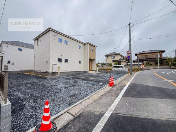 土浦市小岩田東2丁目　2号棟　新築戸建て