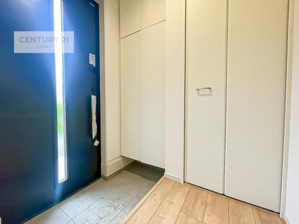 流山市向小金3丁目　2号棟　新築戸建