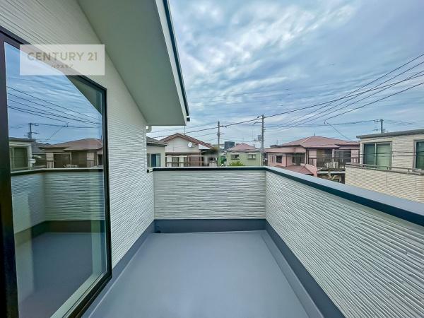 流山市向小金3丁目　2号棟　新築戸建