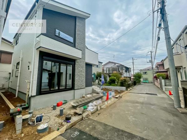 流山市向小金3丁目　2号棟　新築戸建