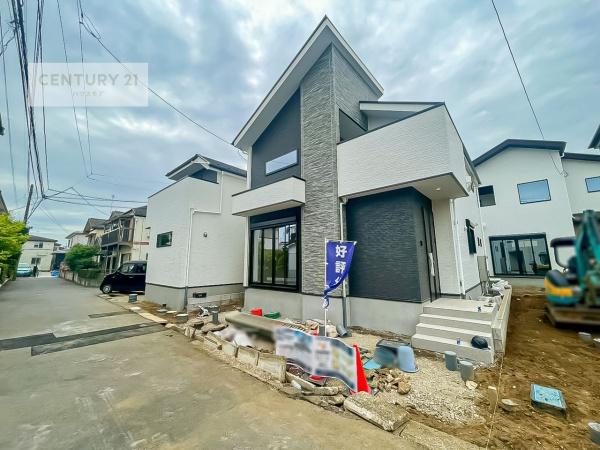 流山市向小金3丁目　3号棟　新築戸建