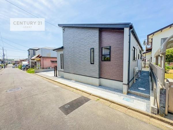 牛久市南1丁目　新築戸建て