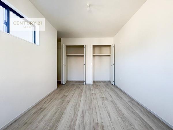 松戸市新松戸1丁目　新築戸建