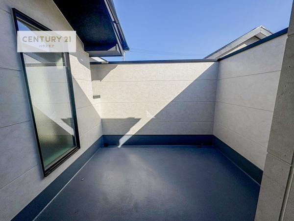 松戸市新松戸1丁目　新築戸建