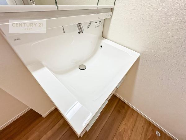 松戸市新松戸南2丁目　3号棟　新築戸建て