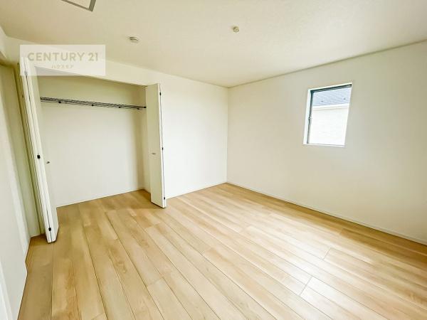 取手市紫水1丁目　2号棟　新築戸建て
