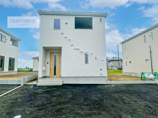 取手市紫水1丁目　2号棟　新築戸建て