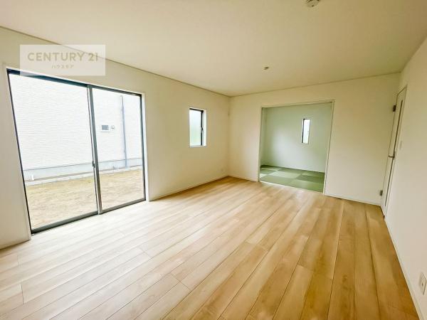 取手市紫水1丁目　2号棟　新築戸建て