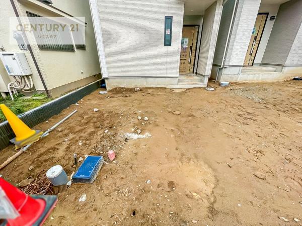 松戸市八ケ崎5丁目　2号棟　新築戸建