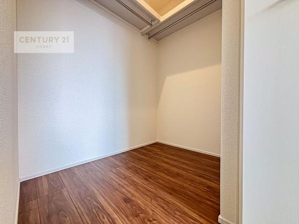 松戸市小金原2丁目　2号棟　新築戸建
