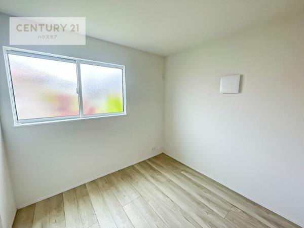 印西市高花5丁目　2号棟　新築戸建て