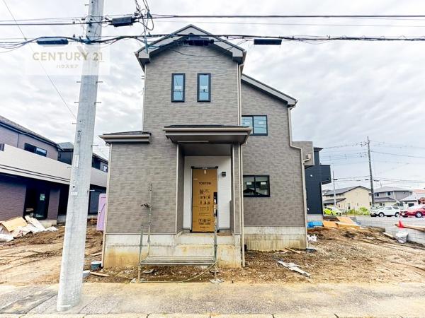 取手市西1丁目　B号棟　新築戸建て