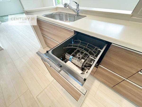 土浦市小松１丁目　新築戸建て