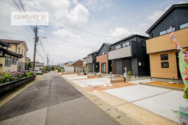印西市高花5丁目　4号棟　新築戸建