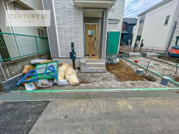 松戸市西馬橋広手町　Ｂ号棟　新築戸建