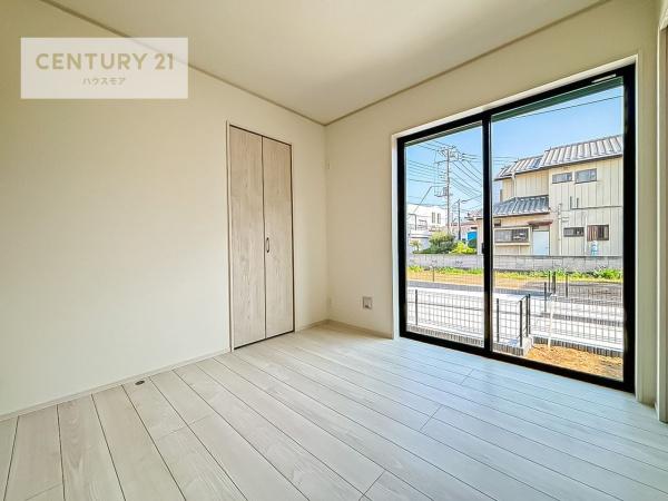松戸市松飛台　B号棟　新築戸建