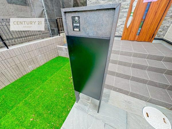 柏市南逆井6丁目　新築戸建