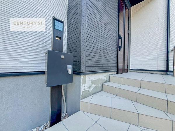 柏市南逆井6丁目　新築戸建
