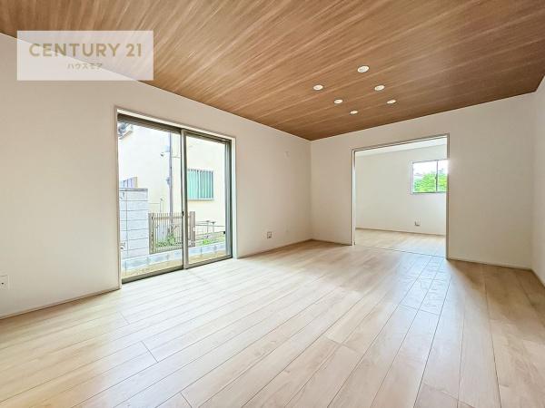 印西市木下　B号棟　新築戸建