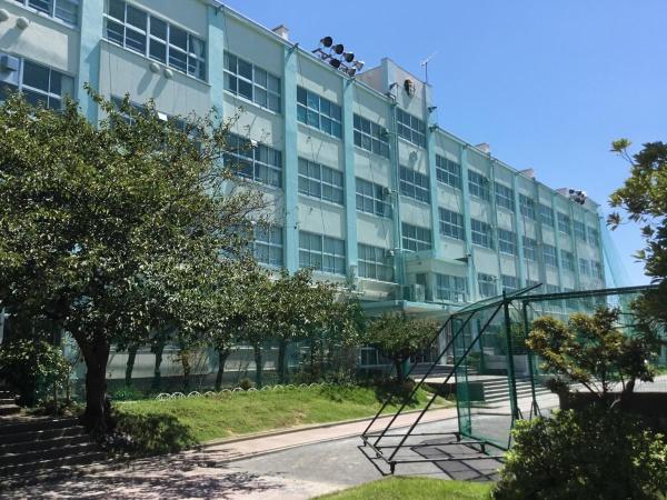 江戸川区北葛西1丁目の中古一戸建て(江戸川区立葛西第二中学校)