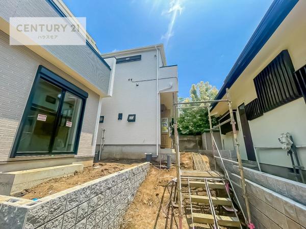 松戸市小金原4丁目　2号棟　新築戸建