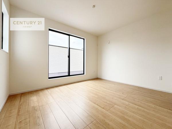 松戸市六高台2丁目　1号棟　新築戸建