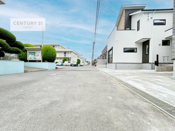 松戸市六高台2丁目　2号棟　新築戸建