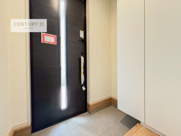 松戸市新松戸南1丁目　新築戸建て