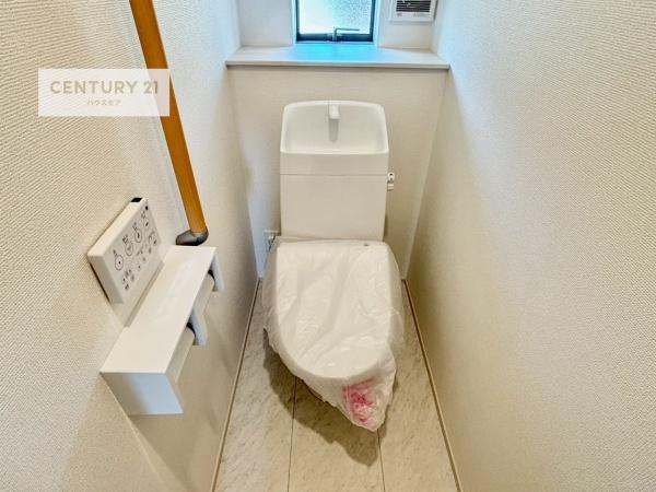 土浦市中高津1丁目　B号棟　新築戸建