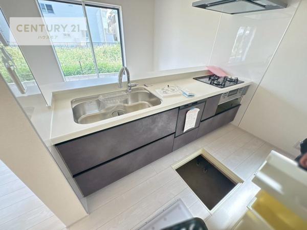 流山市江戸川台東2丁目　2号棟　新築戸建