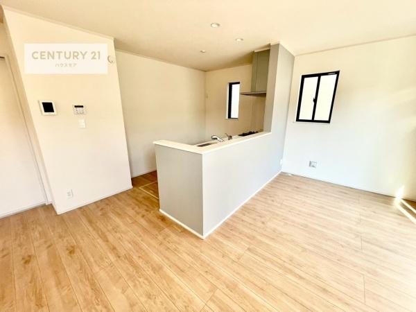 松戸市小金原4丁目　1号棟　新築戸建