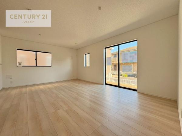 土浦市木田余　2号棟　新築戸建