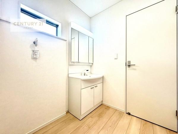 龍ケ崎市南中島町　1号棟　新築戸建