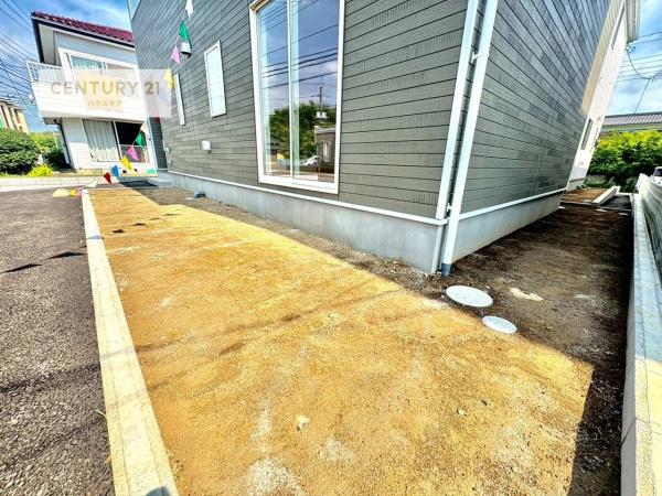 龍ケ崎市南中島町　2号棟　新築戸建