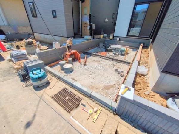松戸市栄町5丁目　2号棟　新築戸建