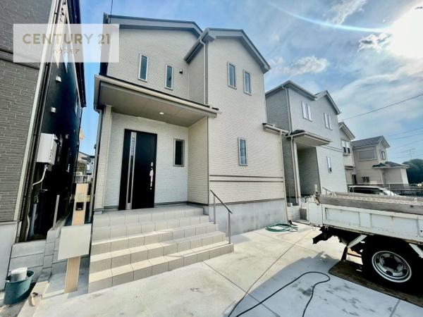土浦市中高津2丁目　B号棟　新築戸建
