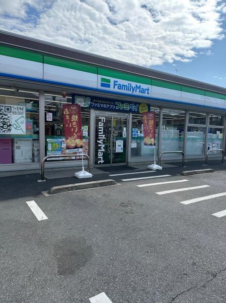 レーベンハイム柏の葉オルテ(ファミリーマート柏若柴店)