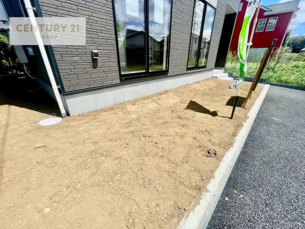 牛久市岡見町　新築戸建て