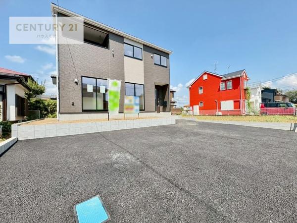 牛久市岡見町　新築戸建て