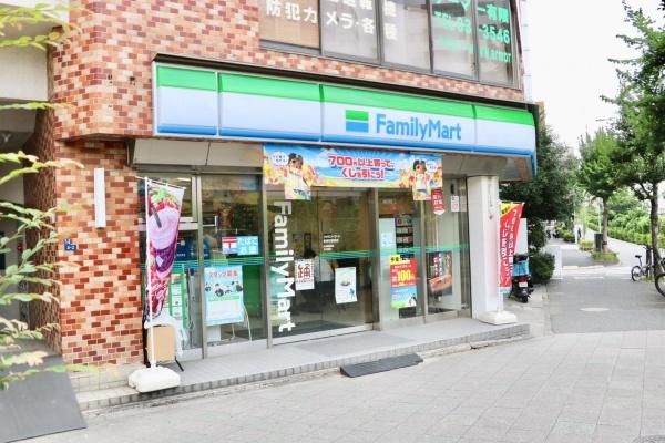 柏市新富町2丁目 1号棟 新築戸建て(ファミリーマート柏新富町店)