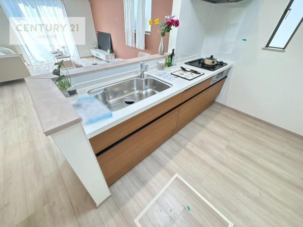 松戸市小金原5丁目　E号棟　新築戸建