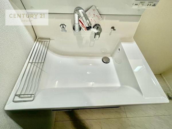 柏市酒井根2丁目　5号棟　新築戸建