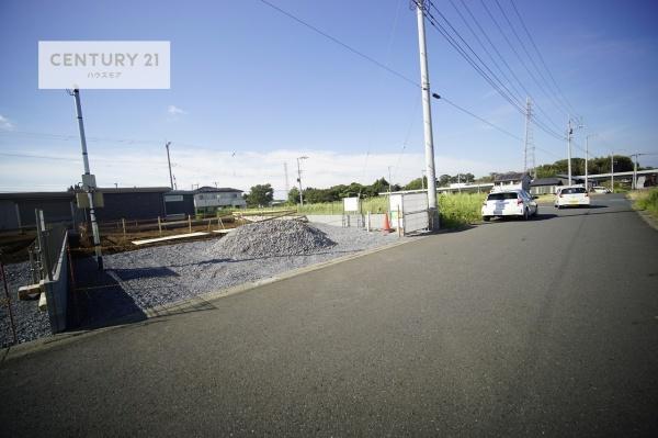 稲敷郡阿見町よしわら6丁目　2号棟　新築戸建て