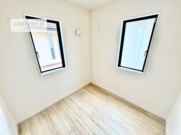 柏市松葉町2丁目　1号棟　新築戸建て