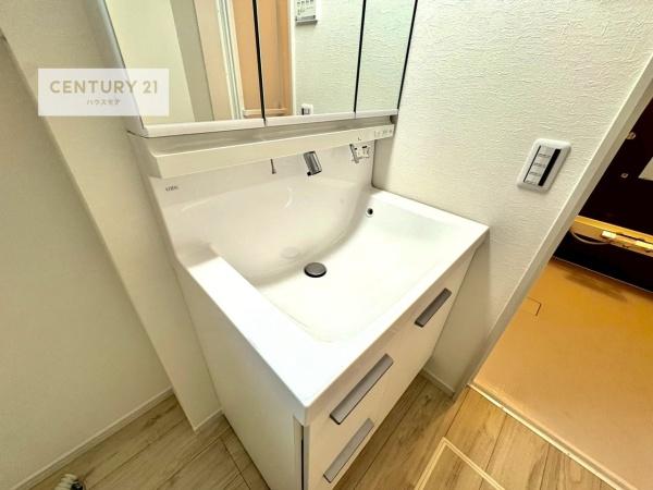 柏市松葉町2丁目　1号棟　新築戸建て