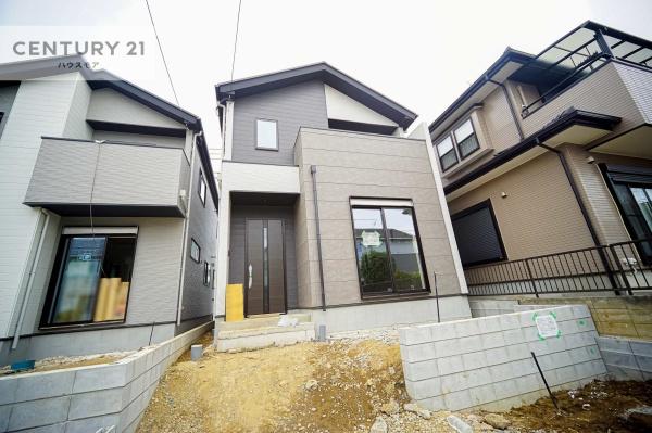 流山市西平井1丁目　2号棟　新築戸建