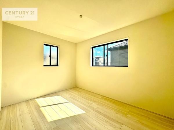 流山市流山4丁目　2号棟　新築戸建