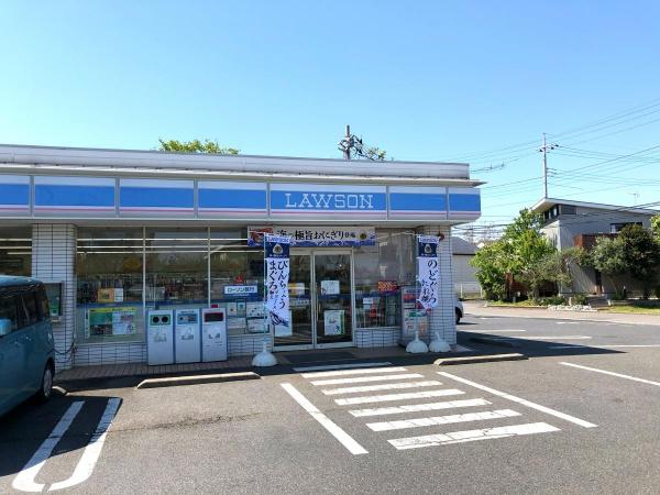 松戸市六高台3丁目　B号棟　新築戸建(ローソン柏しいの木台店)