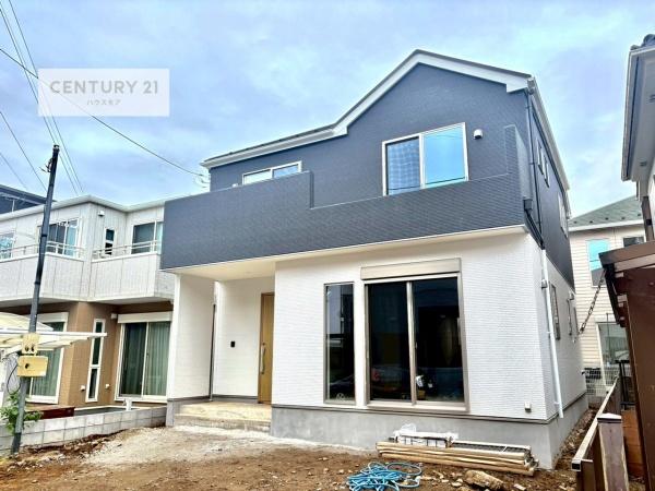 流山市向小金4丁目　新築戸建